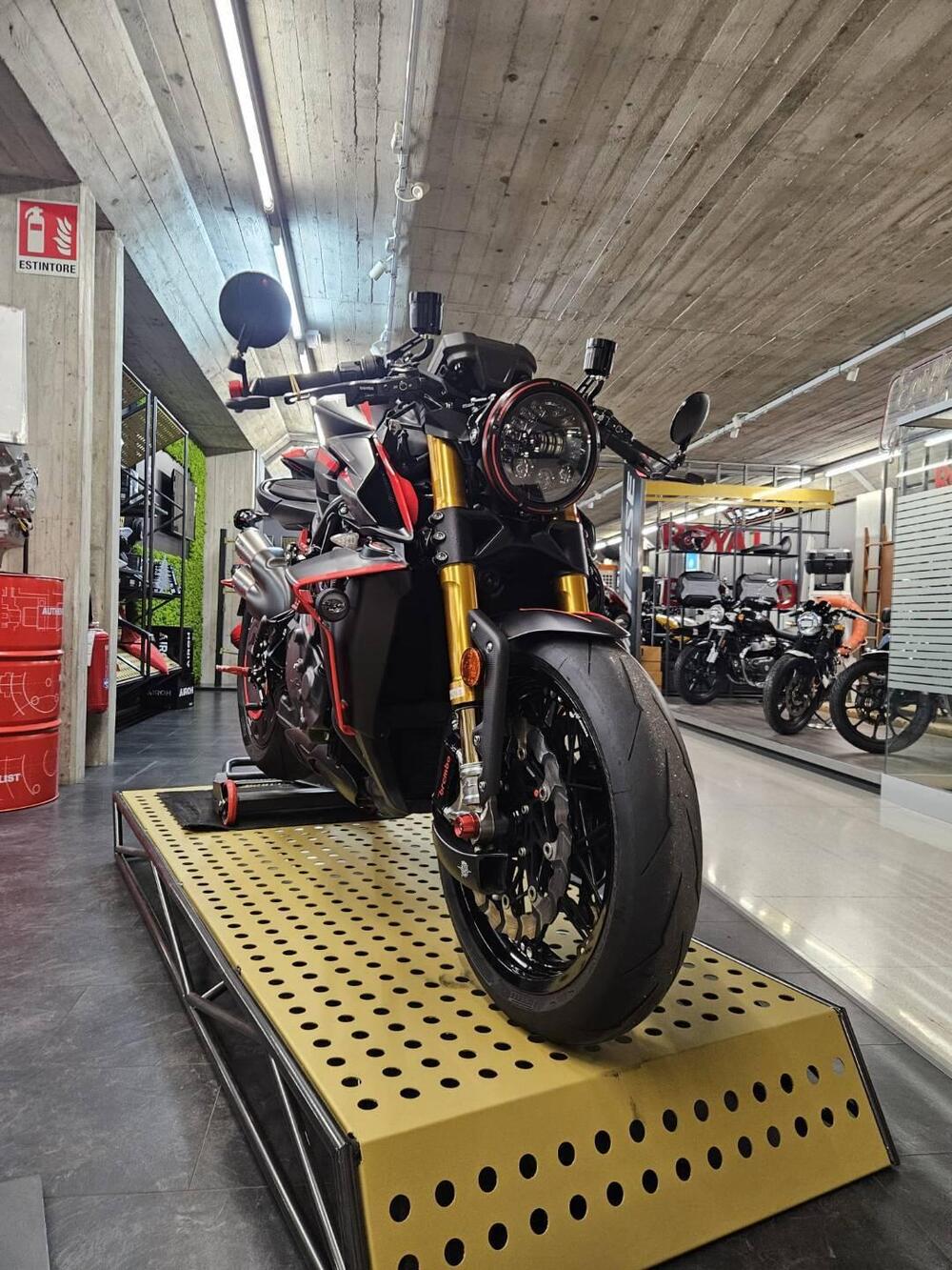 MV Agusta Rush 1000 (2020) (3)