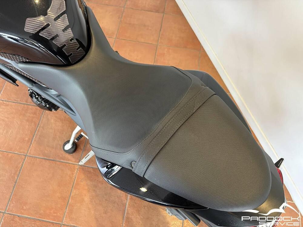 Triumph Speed Triple 1050 (2011 - 13) (9)