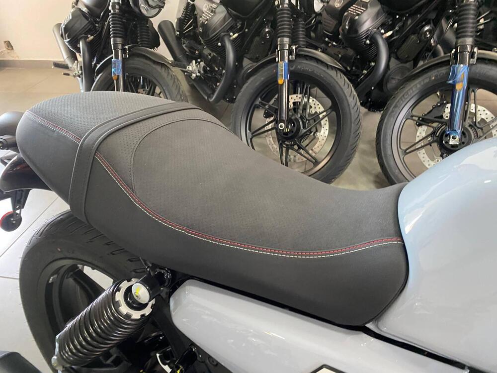 Moto Guzzi V7 Sport (2025 - 26) (6)