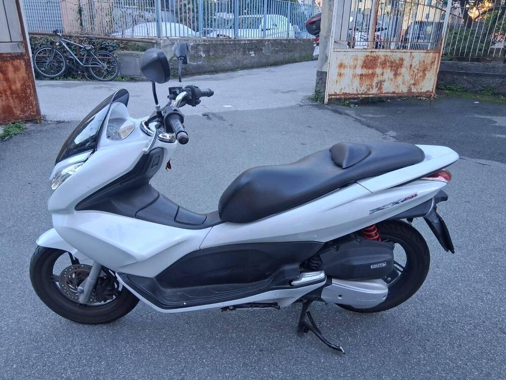 Honda PCX 150 (2012 - 13) (4)