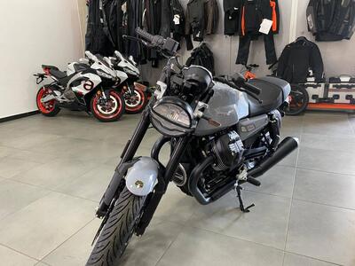 Moto Guzzi V7 Sport (2025) usata