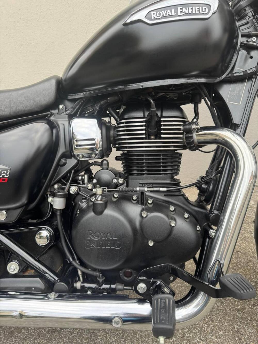 Royal Enfield Meteor 350 Stellar (2021 - 25) (10)