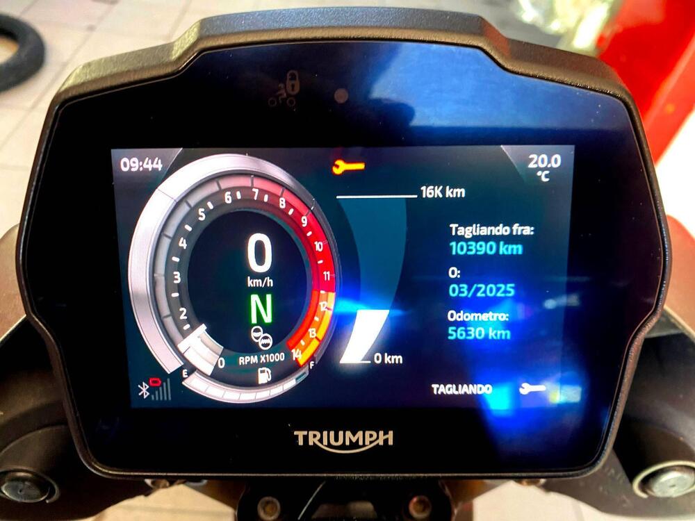 Triumph Speed Triple 1200 RS (2021 - 24) (10)
