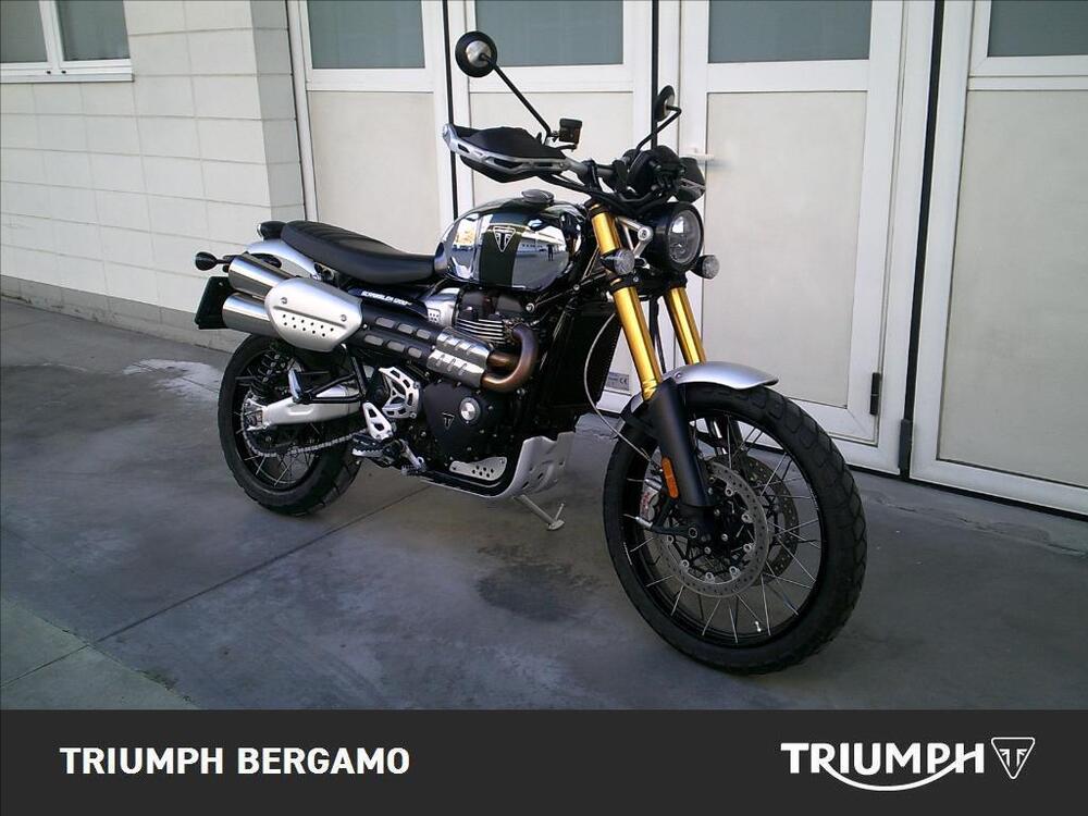 Triumph Scrambler 1200 XE (2021 - 23) (2)