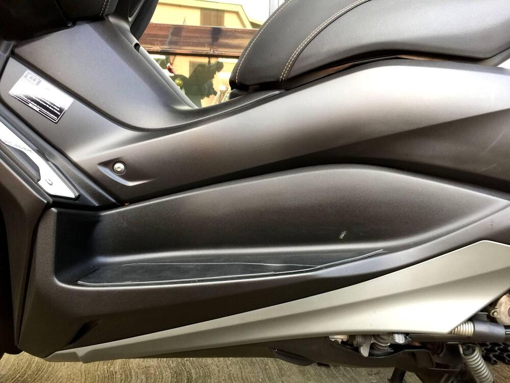 Yamaha X-Max 400 Tech Max (2020) (18)