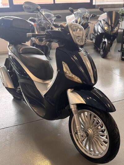 Piaggio Beverly 300 i.e. (2010 - 16) usata