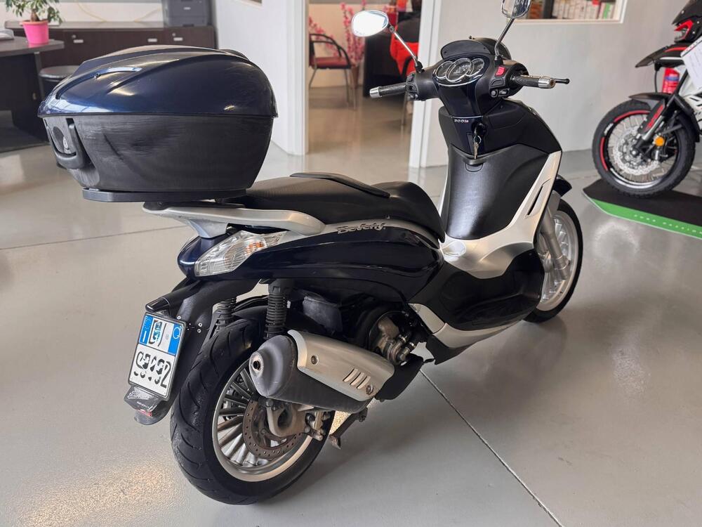 Piaggio Beverly 300 i.e. (2010 - 16) (3)