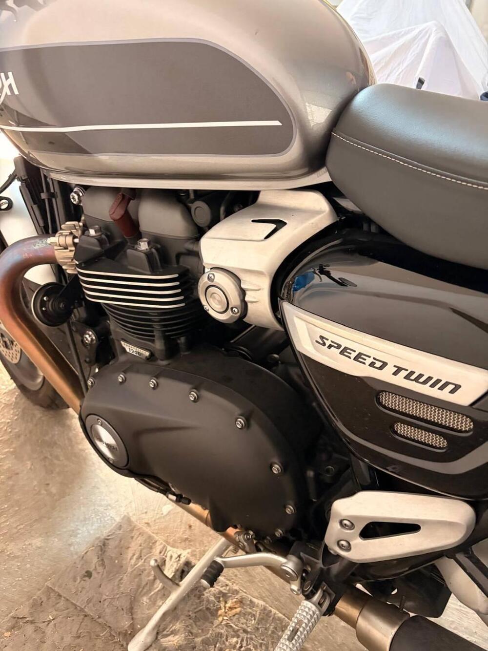 Triumph Speed Twin 1200 (2019 - 20) (9)