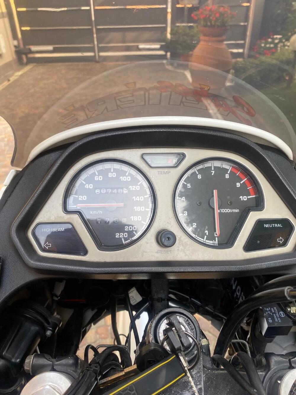 Yamaha Supertenere 750 (4)