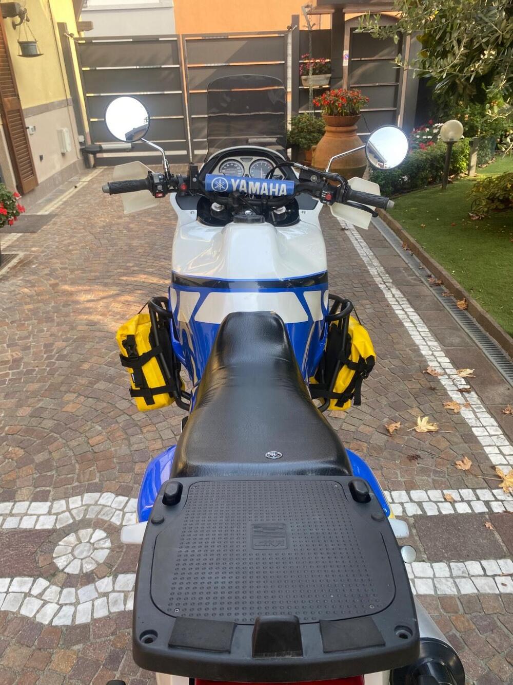 Yamaha Supertenere 750 (5)