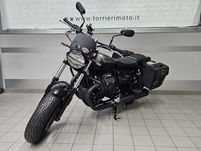Moto Guzzi V9 Bobber (2021 - 25) usata