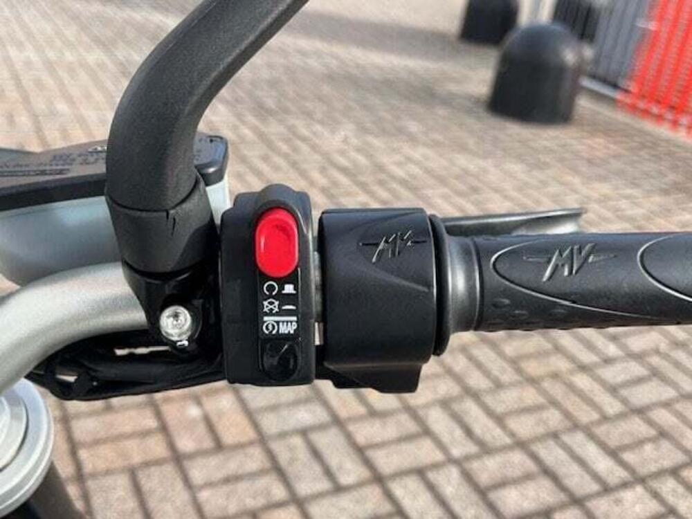 MV Agusta Brutale 800 EAS ABS (2012 - 15) (13)