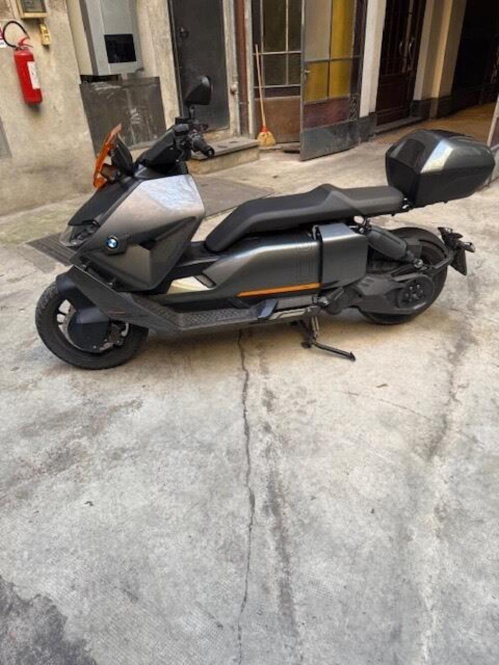 Bmw CE 04 (2021 - 25)