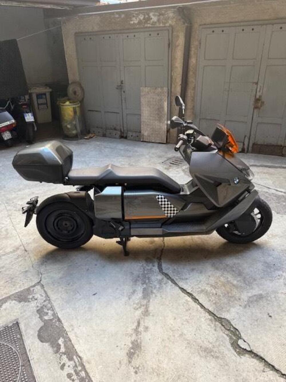 Bmw CE 04 (2021 - 25) (2)