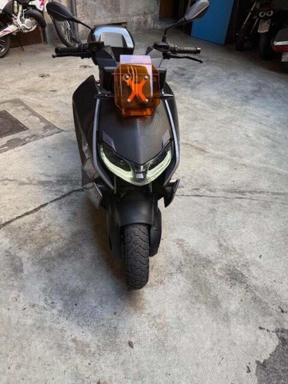 Bmw CE 04 (2021 - 25) (3)