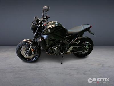 Yamaha MT-09 (2021 - 23) usata