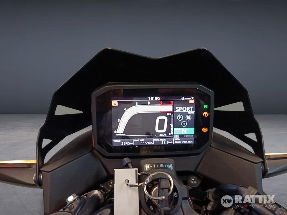 Honda CB 750 Hornet (2023 - 24) (5)