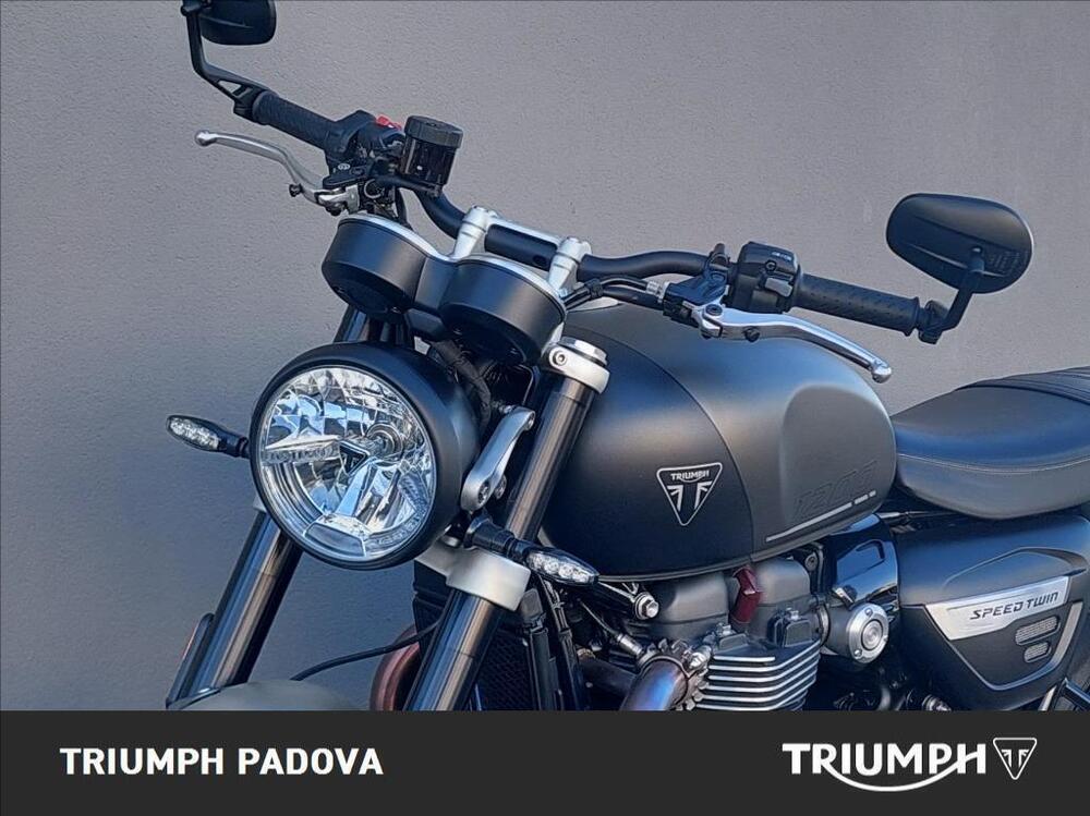 Triumph Speed Twin 1200 (2021 - 24) (10)