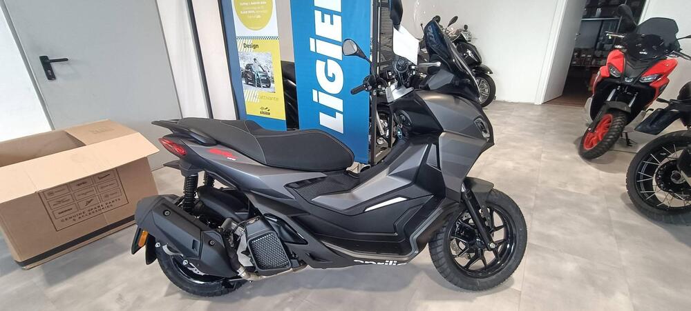 Aprilia SR GT 125 (2025) (3)