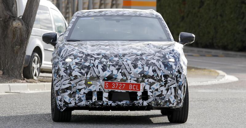 Nuova Nissan Juke elettrica 2026: ecco le prime immagini del B-SUV giapponese [Foto Spia]