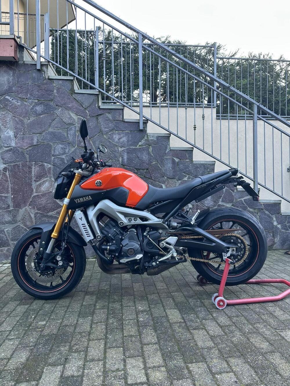 Yamaha MT-09 (2013 - 15) (5)