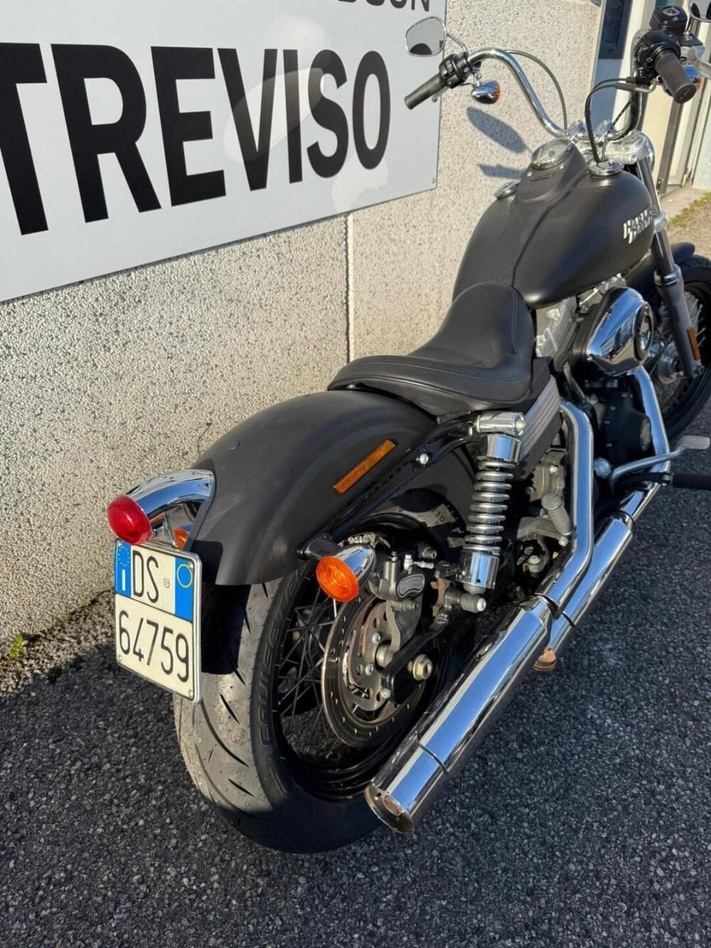 Harley-Davidson 1584 Street Bob (2008 - 15) - FXDB (3)
