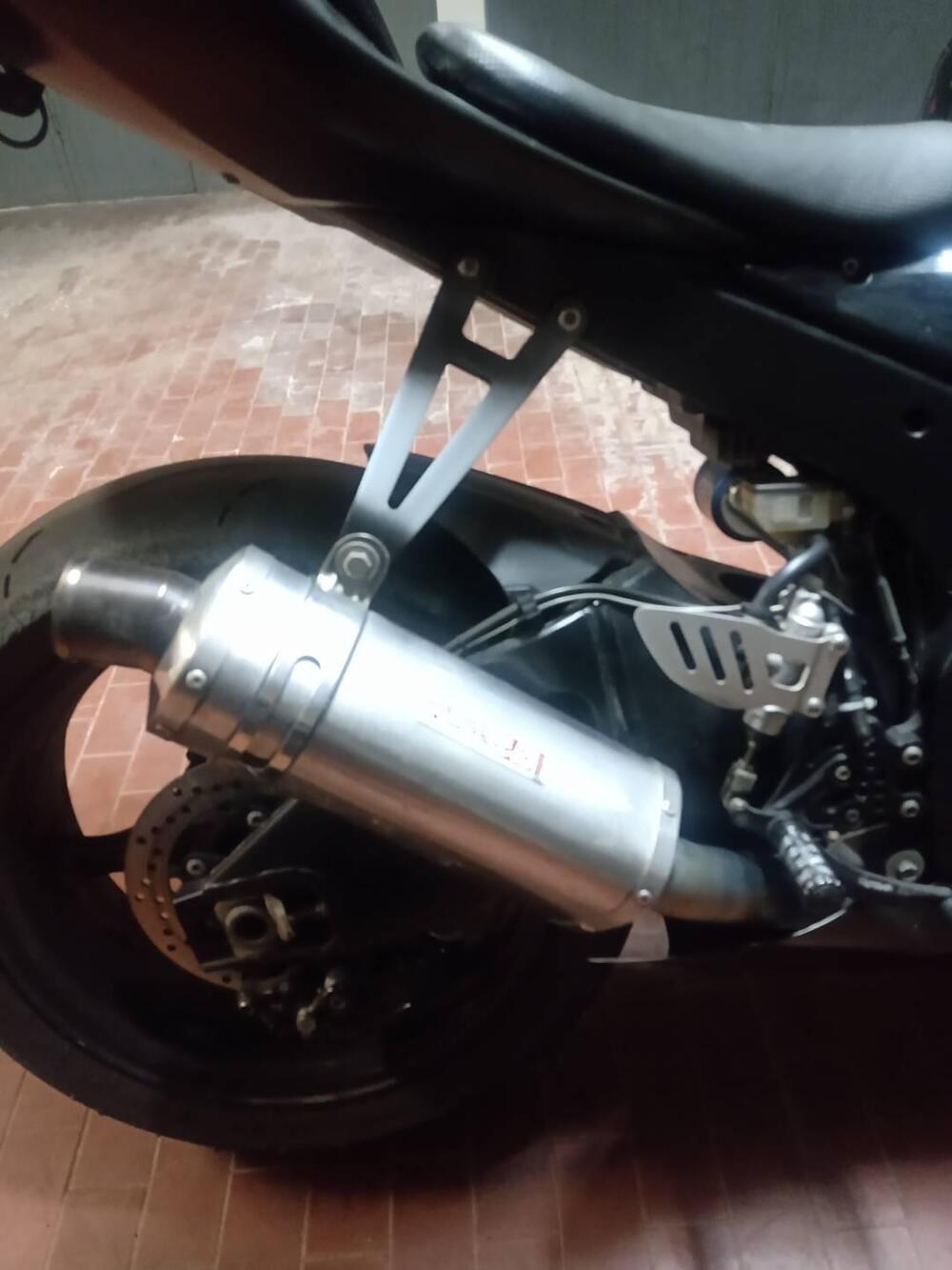 Suzuki GSX-R1000 (2005 - 06) (2)