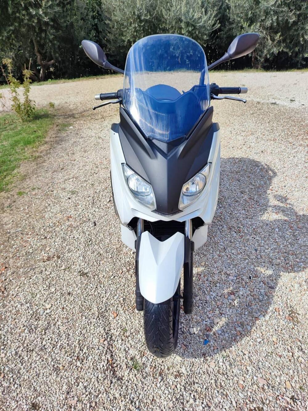Yamaha X-Max 250 Sport (2011 - 13) (2)