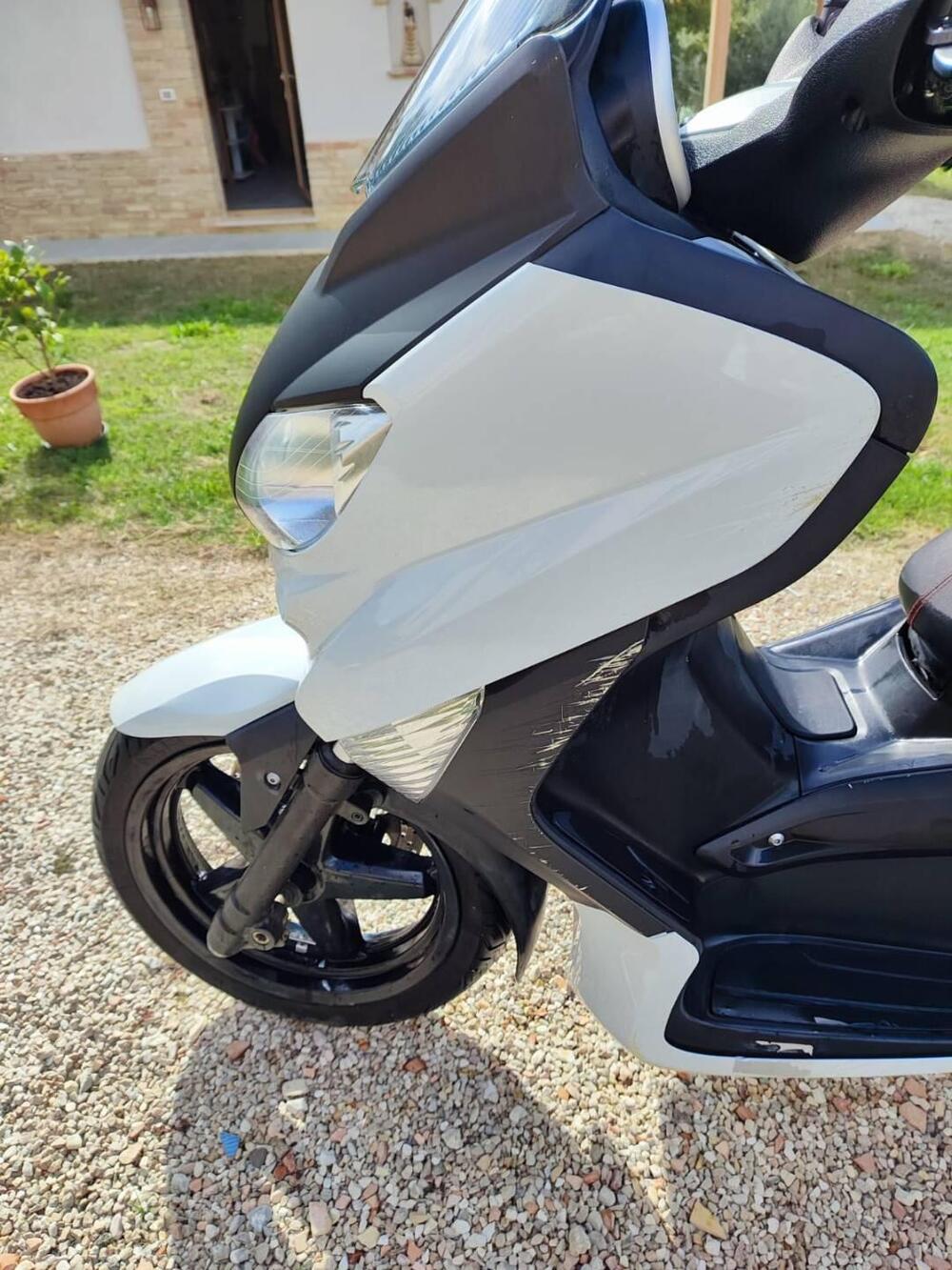 Yamaha X-Max 250 Sport (2011 - 13) (5)