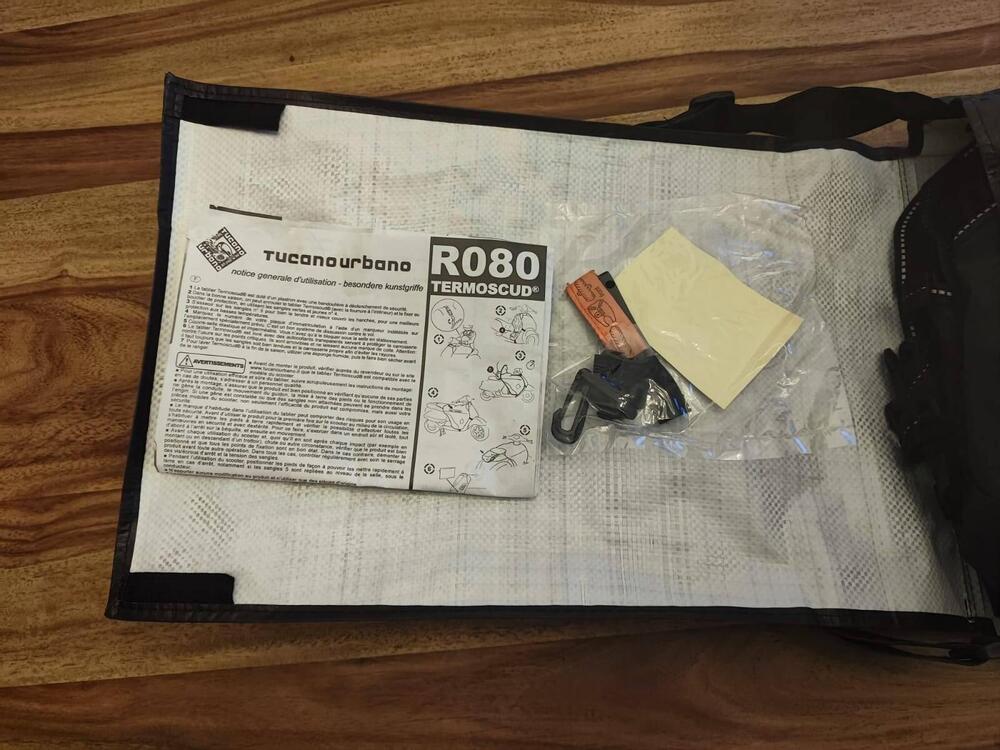 Yamaha X-Max 250 Sport (2011 - 13) (9)