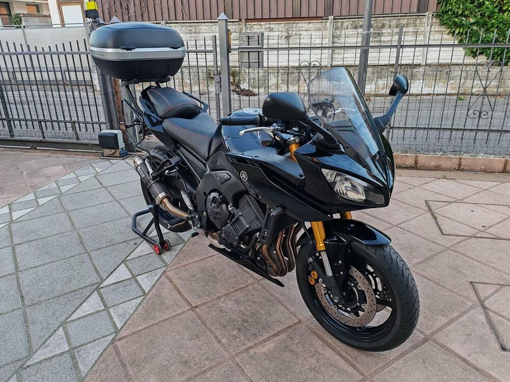 Yamaha FZ8 (2010 - 12) (2)