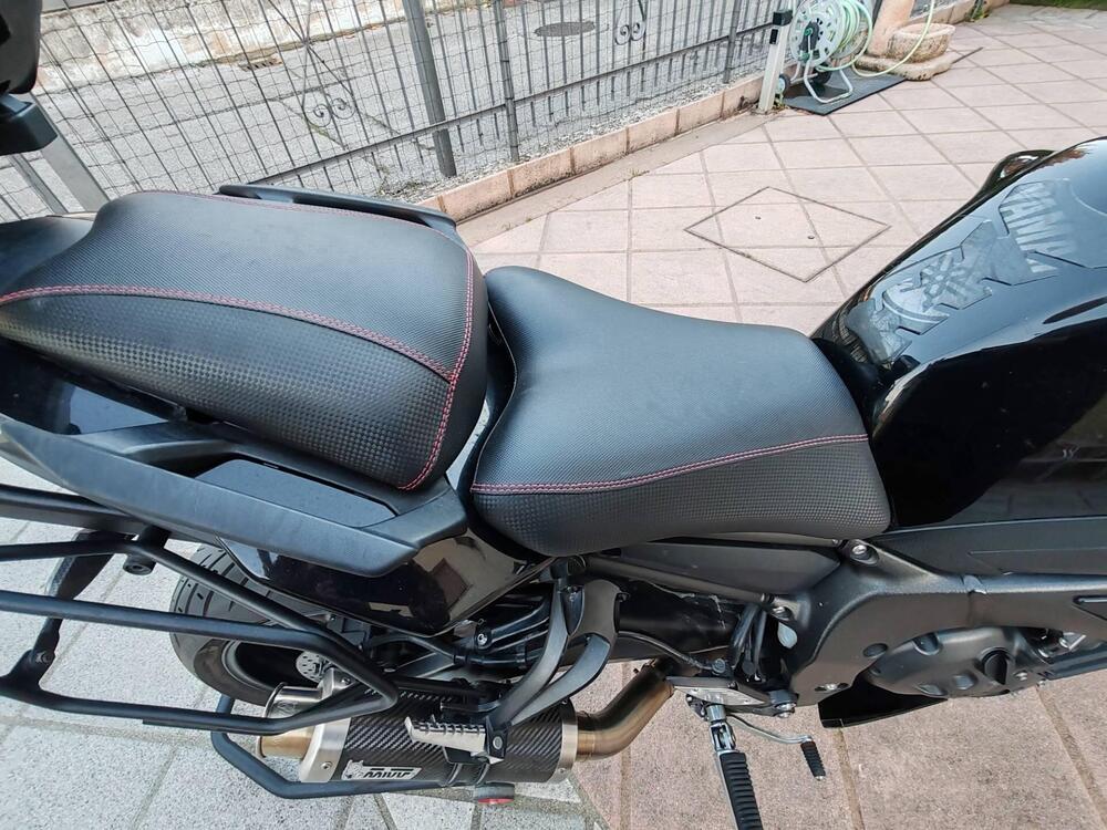 Yamaha FZ8 (2010 - 12) (3)