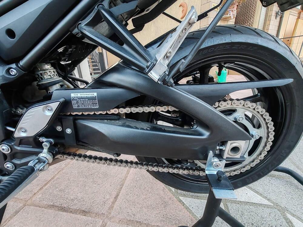 Yamaha FZ8 (2010 - 12) (6)