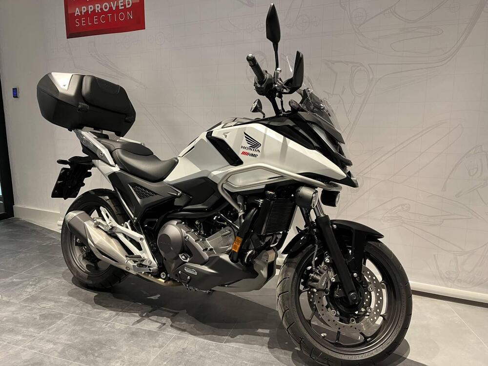 Honda NC 750 X DCT (2025) (4)