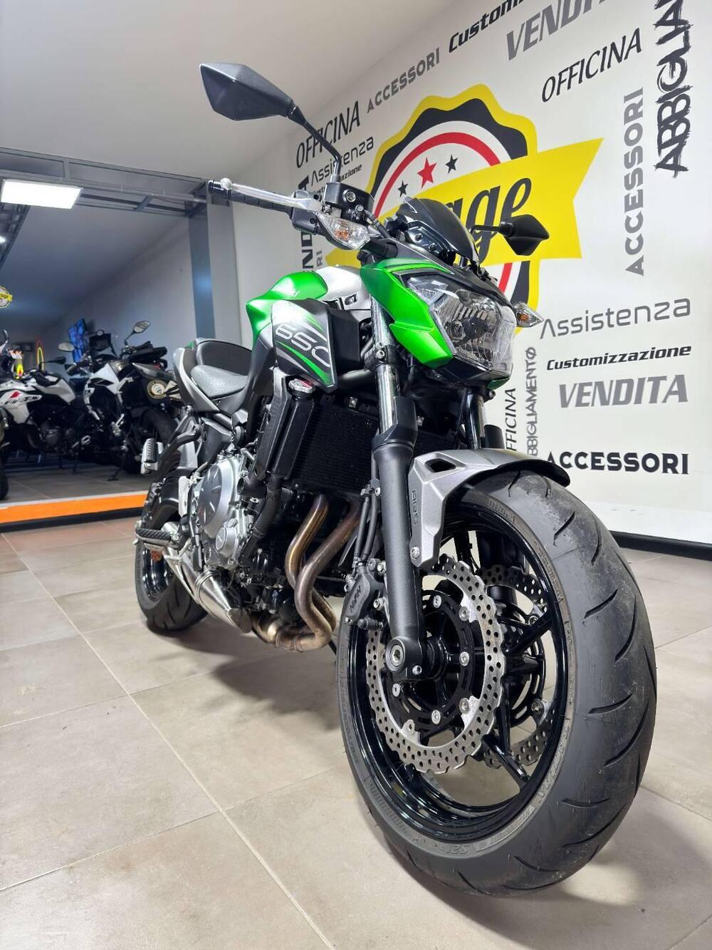 Kawasaki Z 650 (2017 - 19) (2)