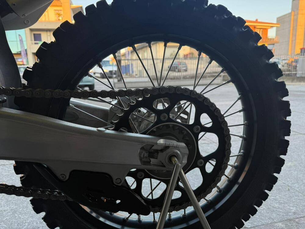 Husqvarna TC 125 (2024) (4)