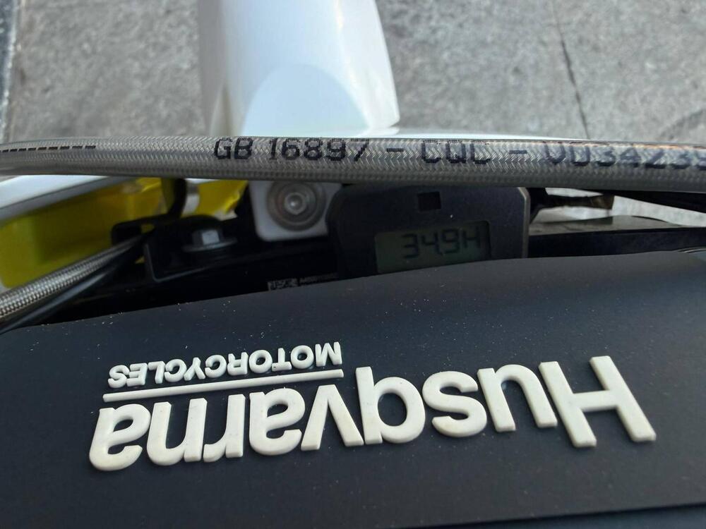 Husqvarna TC 125 (2024) (12)