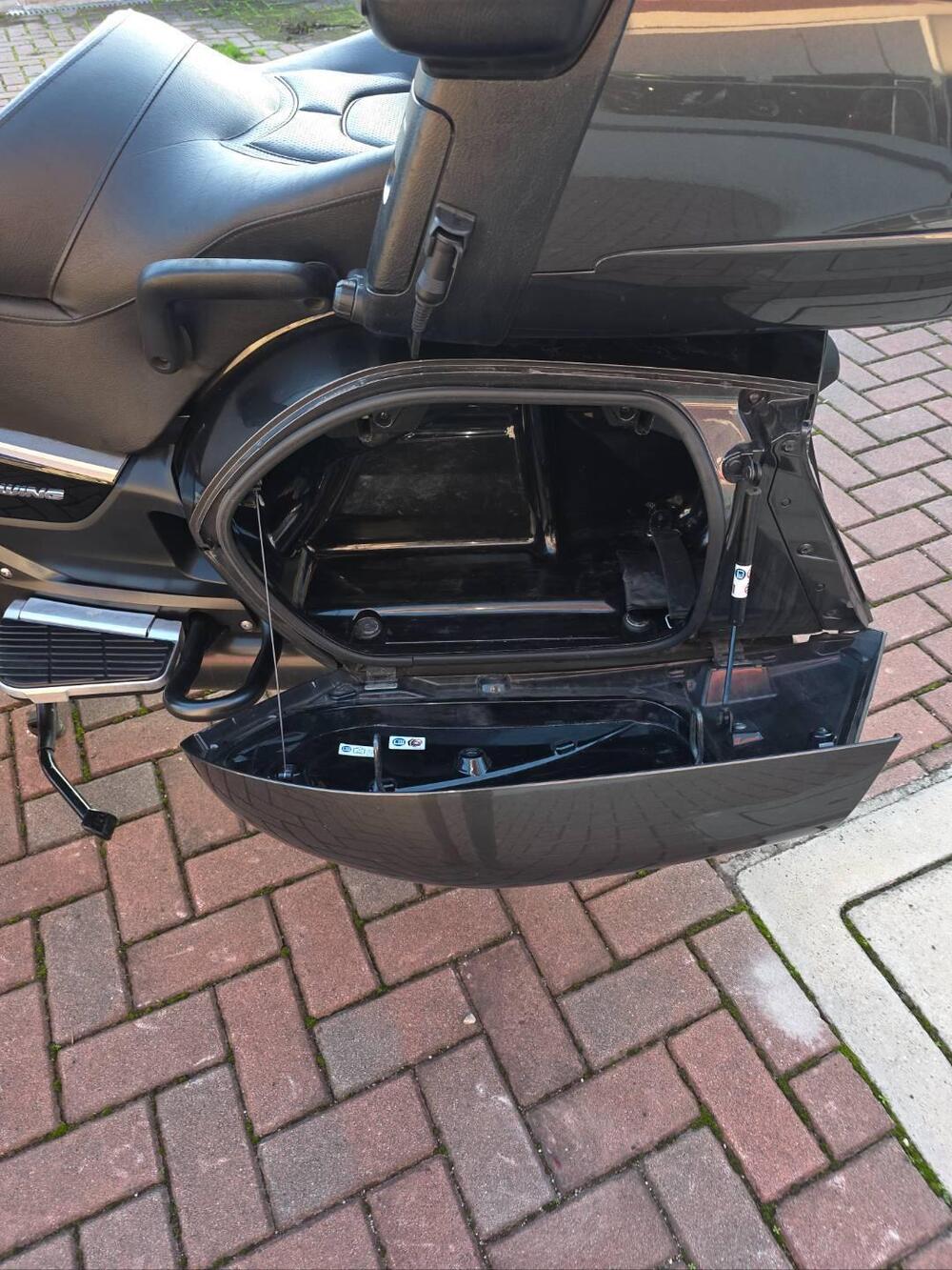 Honda GL 1800 Gold Wing (2012 - 17) (9)