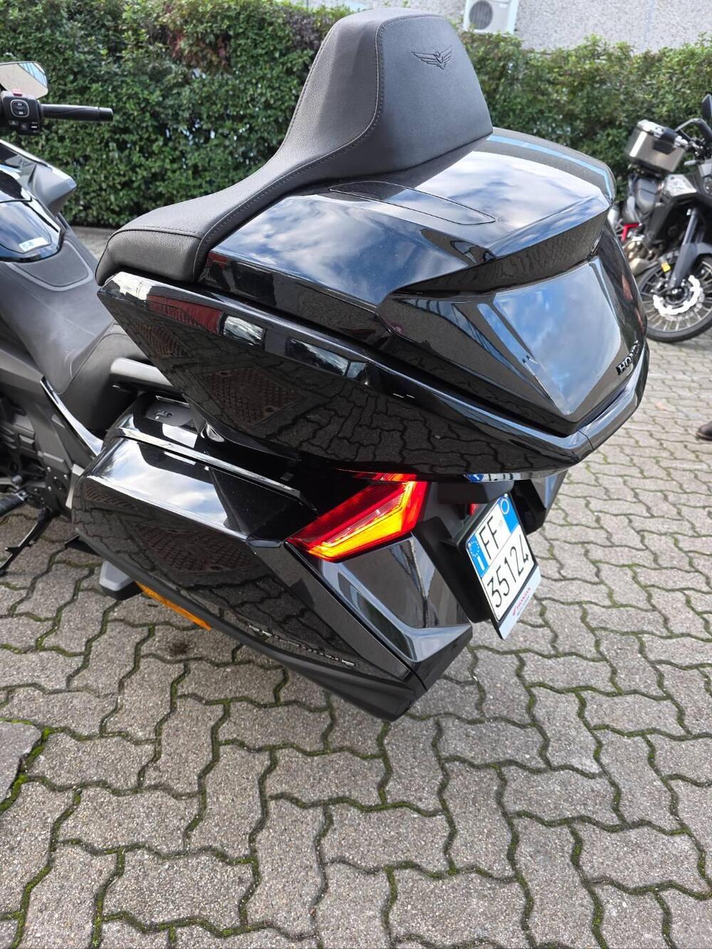 Honda GL 1800 Gold Wing Tour (2021 - 23) (6)