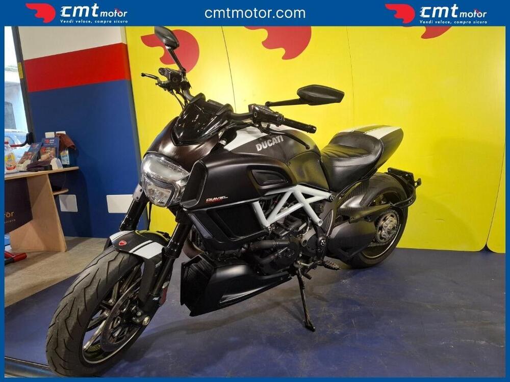 Ducati Diavel 1200 Carbon (2014 - 16) (6)