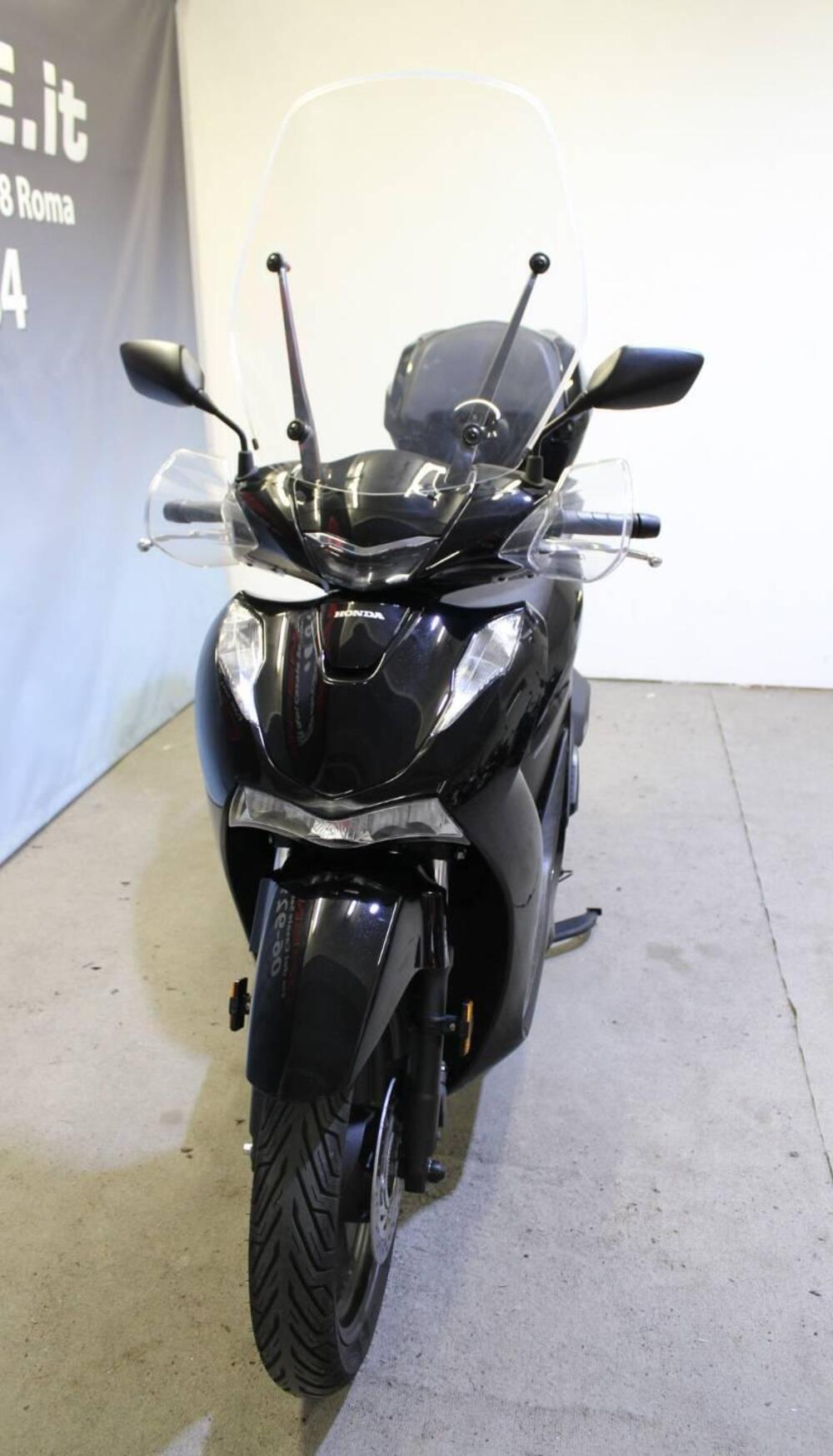 Honda SH 150i (2024 - 25) (13)