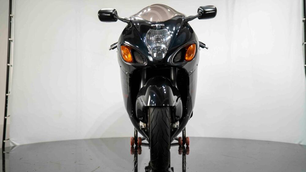 Suzuki GSX 1300 R Hayabusa (1999 - 06) (4)