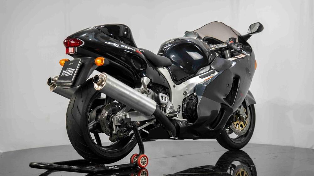 Suzuki GSX 1300 R Hayabusa (1999 - 06) (7)