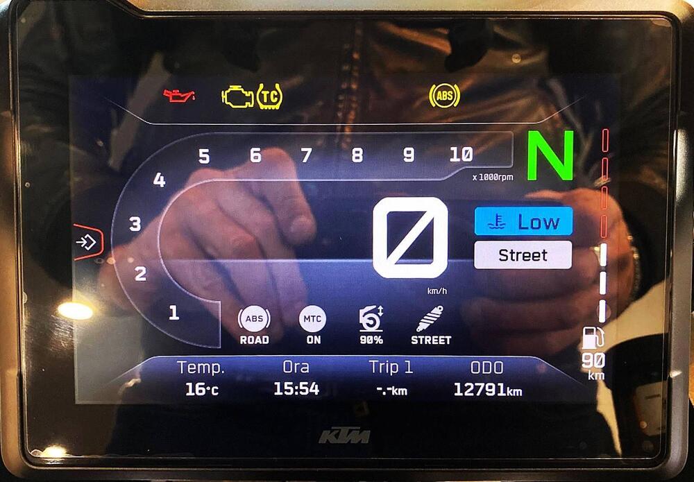 KTM 1290 Super Adventure S (2022 - 25) (11)