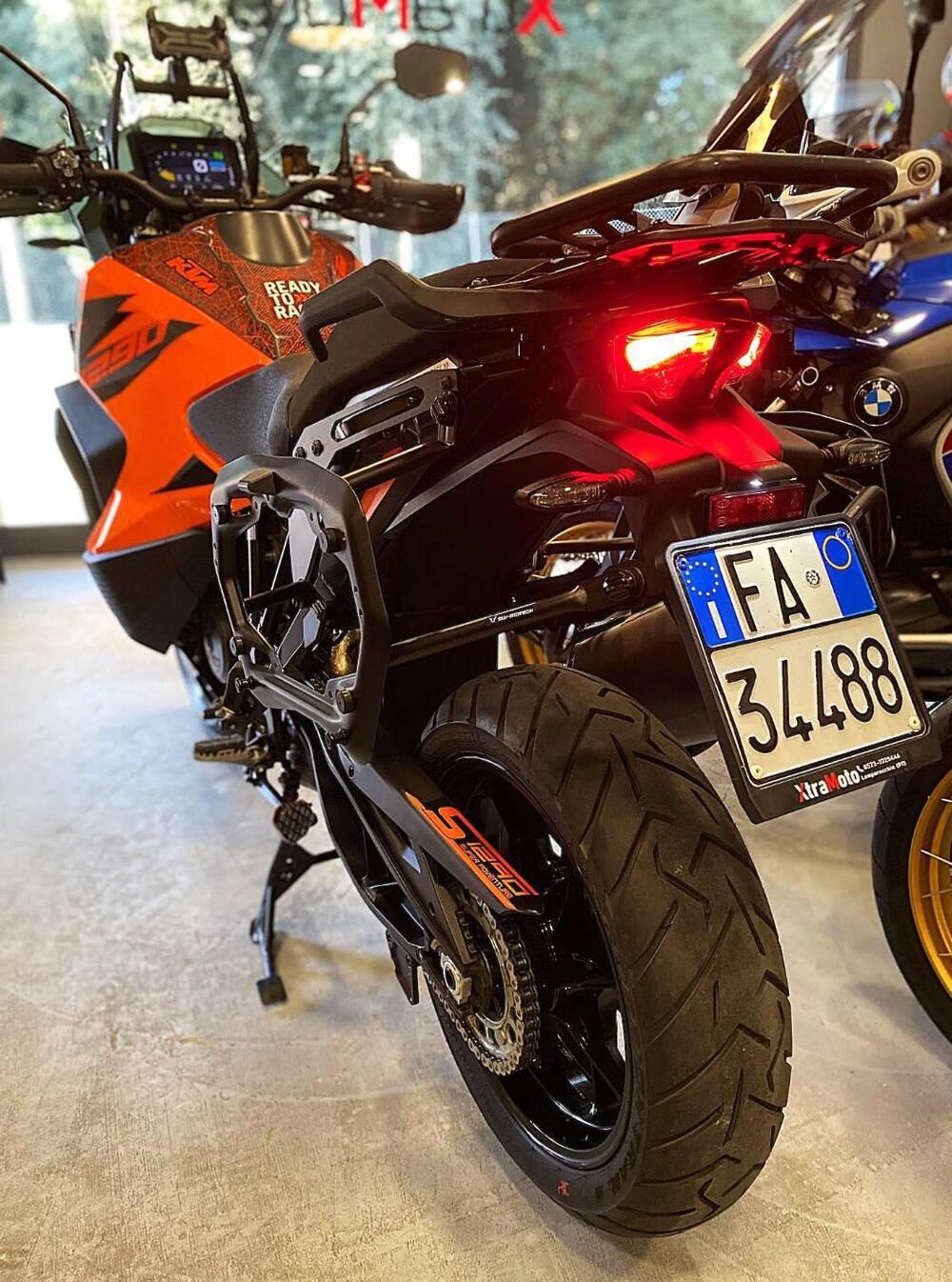 KTM 1290 Super Adventure S (2022 - 25) (12)