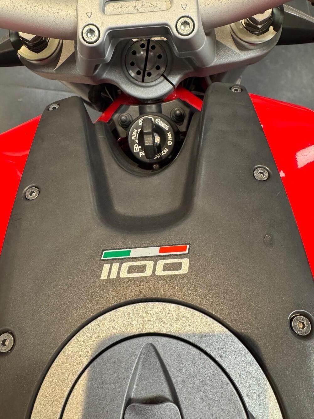 Ducati Monster 1100 (2009 -10) (8)