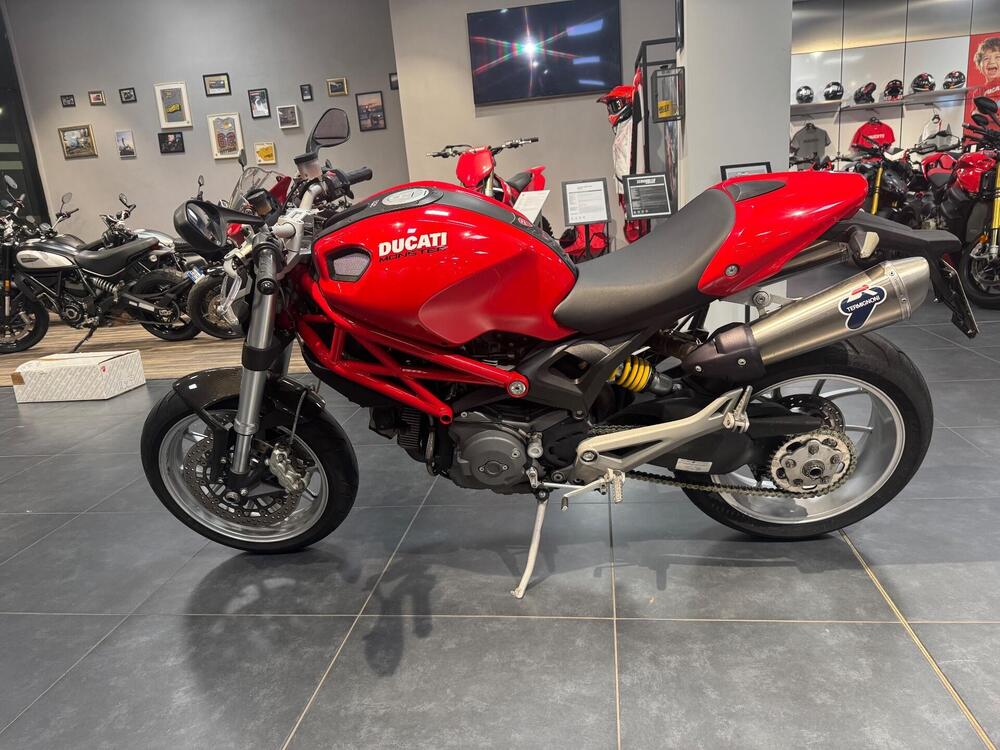 Ducati Monster 1100 (2009 -10) (10)