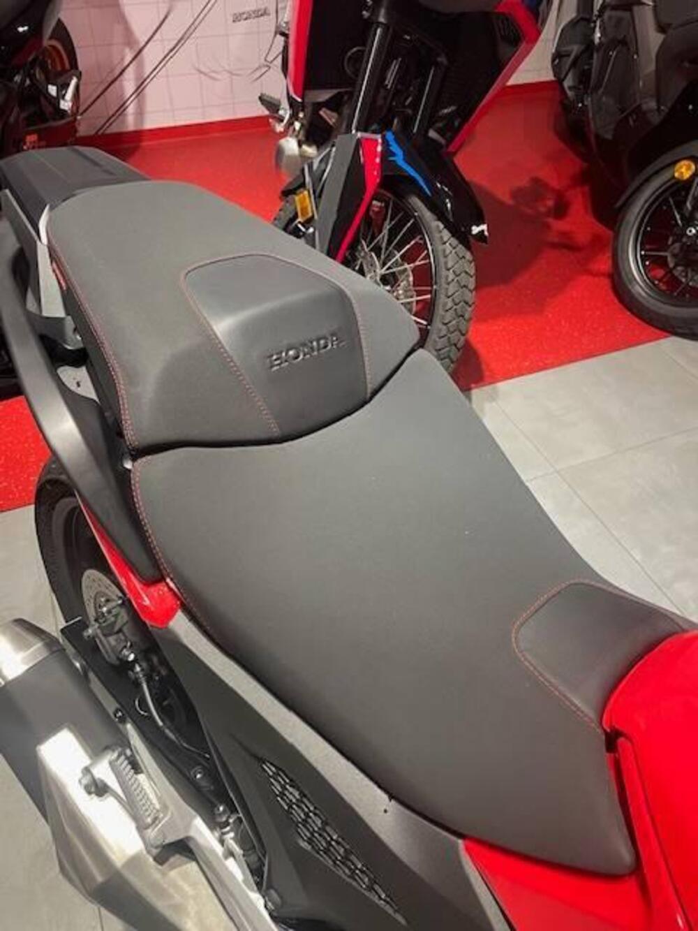 Honda NC 750 X DCT (2025) (13)