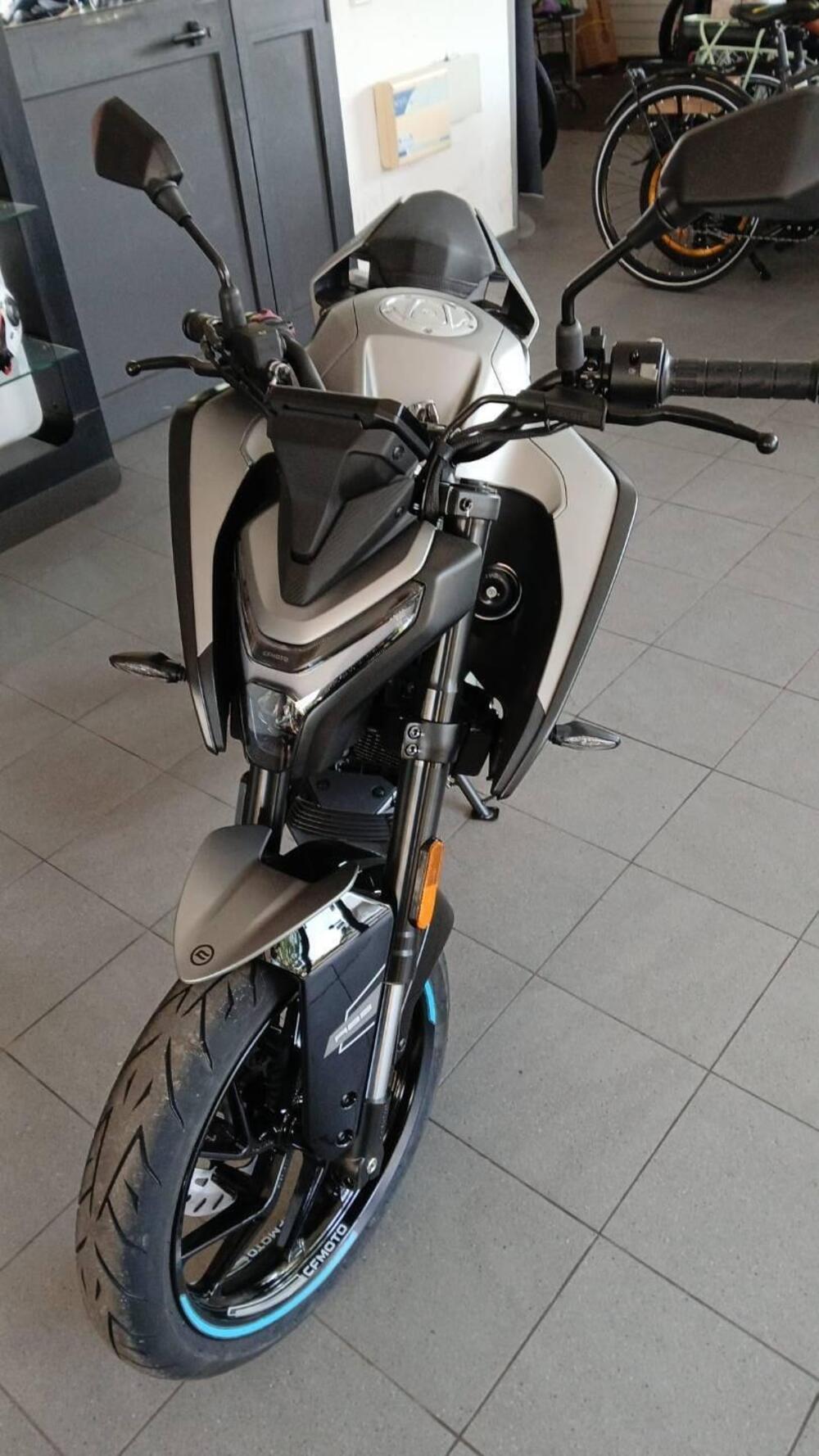 CFMOTO 125NK (2025)