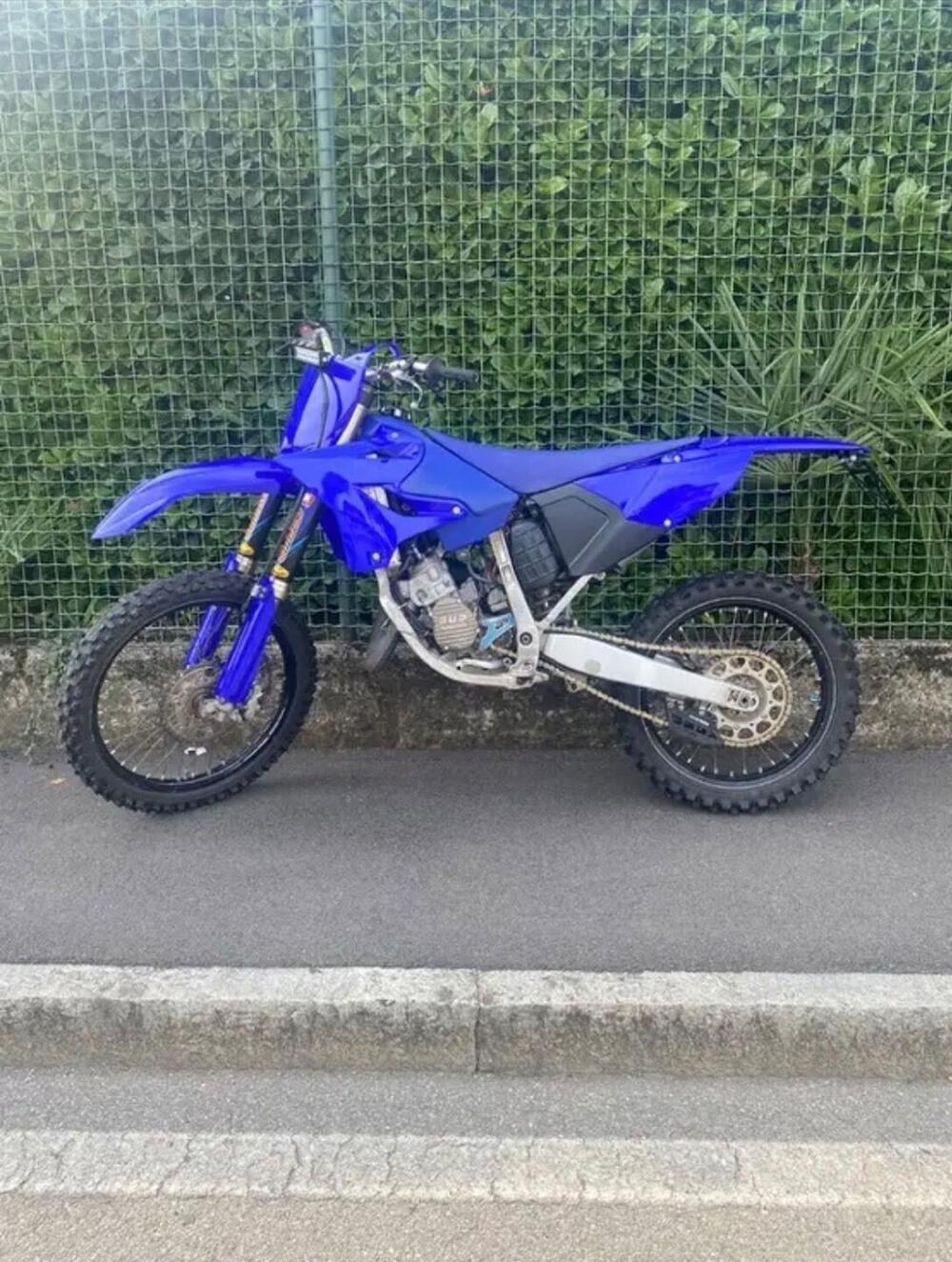 Yamaha YS 125 (2017 - 20) (2)